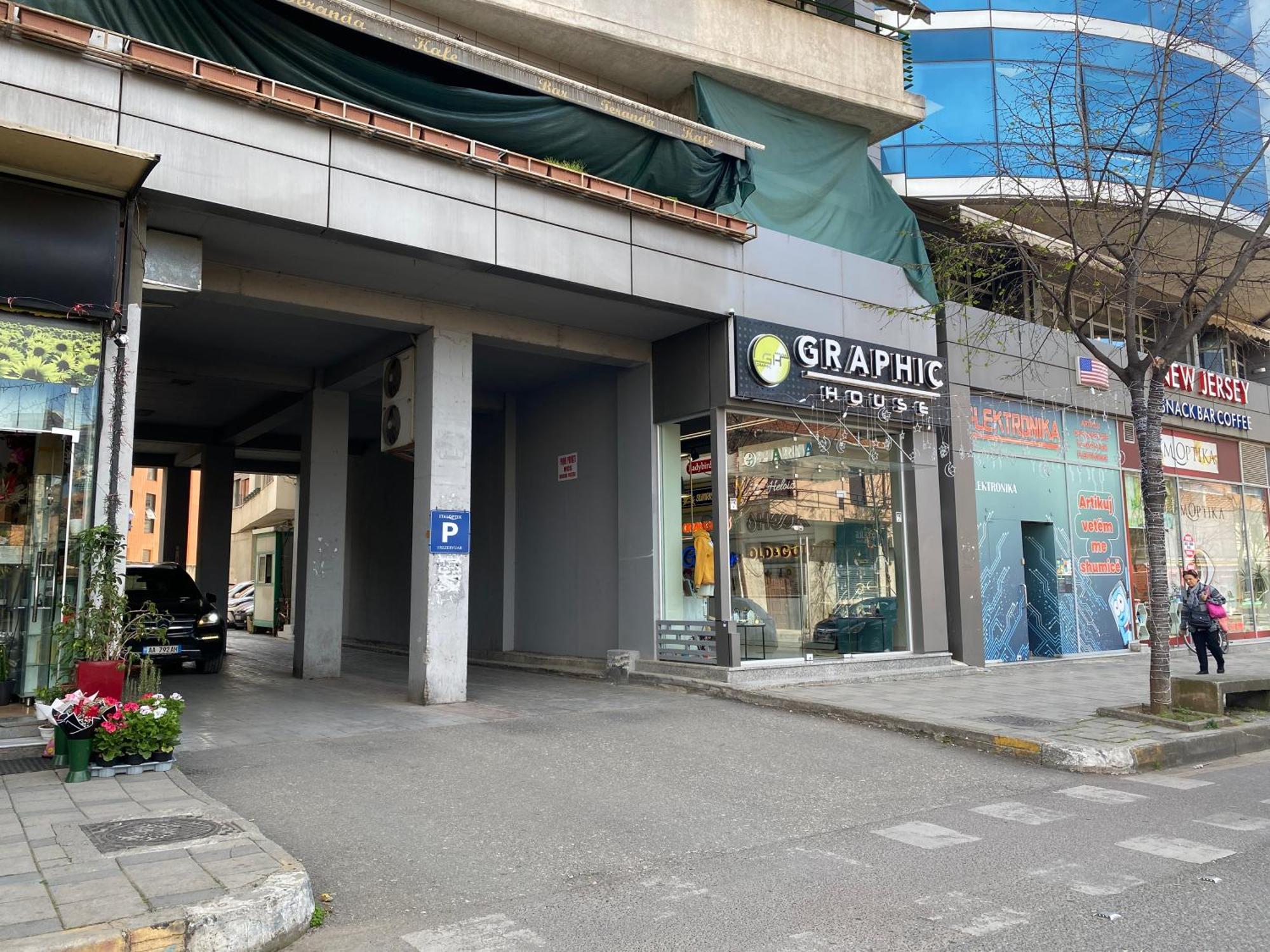 Central Cozy Apartment Tiranë Ngoại thất bức ảnh